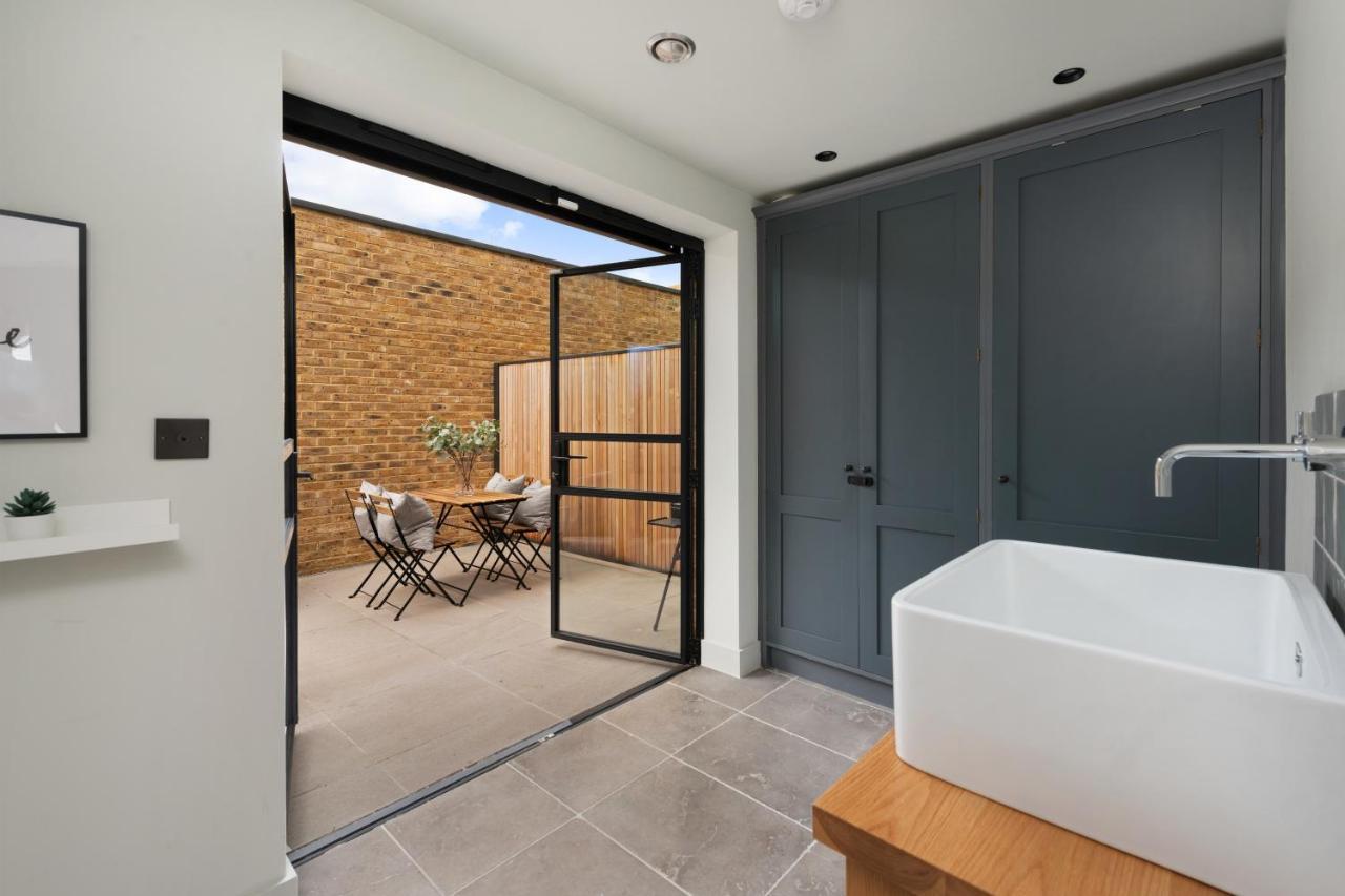 Home With Sea Views Next To The Beach! Whitstable Exterior photo
